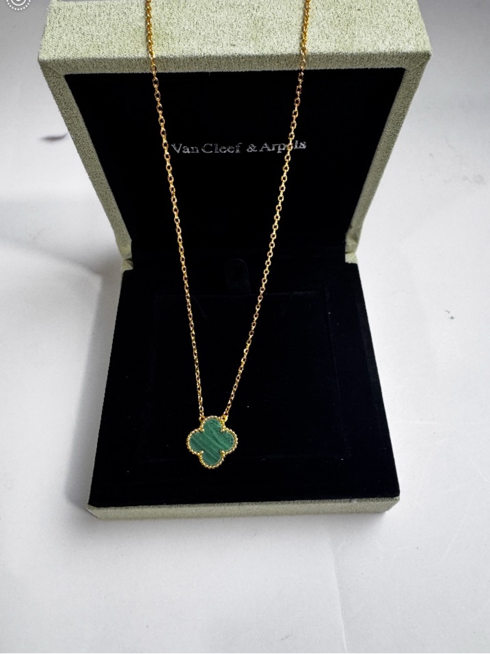 Van Cleef & Arpels Gold Necklace with Green Alhambra Clover Pendant